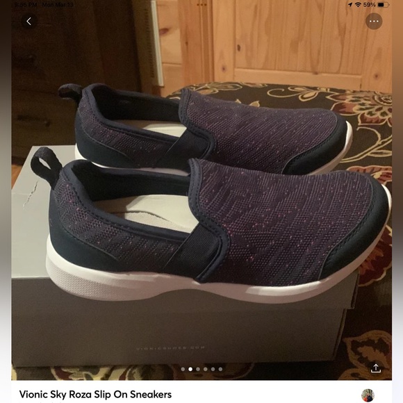 Vionic Sky Roza Navy Sneaker 7.5 Wide - Picture 2 of 6